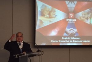 Velasques: Sabedoria humana aliada à TI