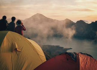 Zurich se une a World Nomads para ofertar seguro para turismo de aventura
