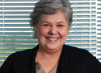 Maria Helena Darcy reassume ouvidoria da Icatu Seguros