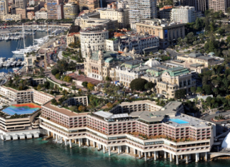 Perdas com furacões Irma e Harvey, que podem chegar a US$ 75 bi, dominam debates no Rendez-Vous, em Monaco