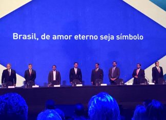 Inovar e combater cooperativas dominaram os discursos na abertura do 20º Congresso Fenacor