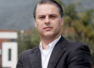 Vanderlei Moreira assume presidência da ABGR