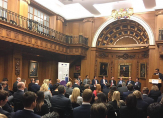 O combate a corrupção atrai o investidor, afirmam sócios da Insuralex no Lloyd’s of London