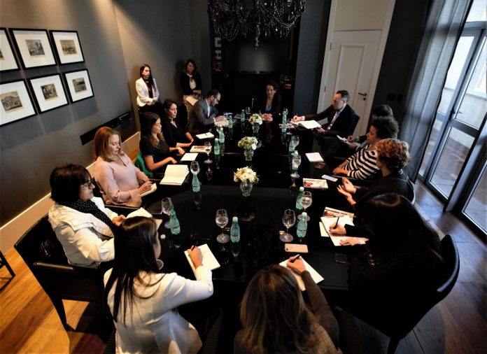 Thomas Buberl CEO mundial da AXA em visita ao Brasil sobre mulheres na liderança