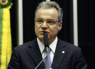 Reforma precisa de 308 votos na Câmara para seguir ao Senado