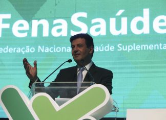 Ministro da Saúde afirma que lei atual de planos de saúde é “engessada” fenasaude forum