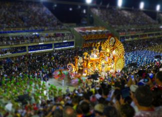 Mapfre é a seguradora oficial dos desfiles do Carnaval do Rio de Janeiro seguro carnaval rio