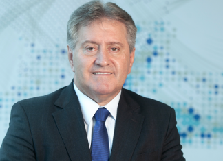 Sicoob e Zurich lançam produto para seguro de transações digitais bancassurance zurich