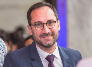 Covid-19 faz Axa acelerar a plataforma digital de venda de seguros em parceiros do varejo e setor financeiro