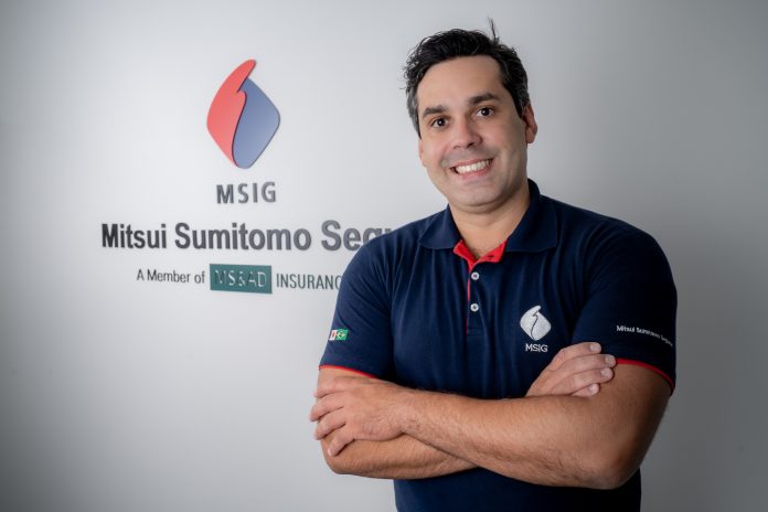 20201103-Mitsui_Sumitomo-Retrato_Bruno-4