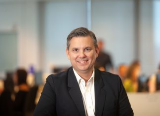 Zurich premiará corretores junto a clientes no seguro de vida individual Rodrigo Barros Zurich