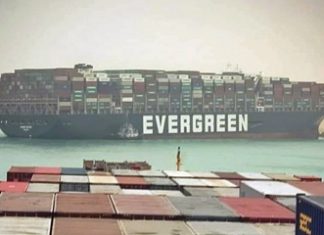 Perdas diárias com navio porta-contêineres encalhado no Canal de Suez, no Egito, chegam até a US$ 10 bi por dia, avalia Euler Hermes