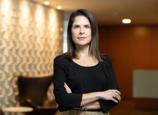 Karine Barros é a primeira mulher a assumir a diretoria comercial da Allianz Karine Barros, diretora executiva de Neg. Corp. e Saúde da Allianz Seguros_cred. Túlio Vidal (8)