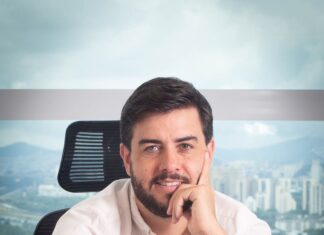 Bolsonaro sanciona PL que inclui seguro para proteger entregadores de aplicativos