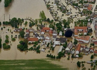 Tempestades causam US$ 60 bi em perdas seguradas no primeiro semestre de 2024 catástrofes naturais 2021 Swiss Re