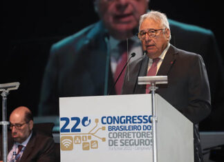 Presidente da CNseg destaca a força e resiliência do mercado segurador na abertura do 22º Congresso dos Corretores