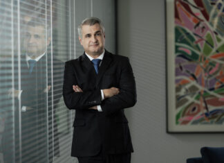 Demanda por seguro para painéis fotovoltaicos está em alta Thiago Tardone Swiss Re Corporate Solutions