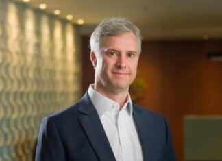 Luciano Calheiros assume como vice-presidente comercial da AXA no Brasil