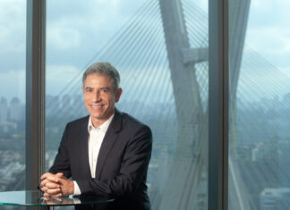 Grupo Casas Bahia oferece seguro para celular com Seguradora Zurich