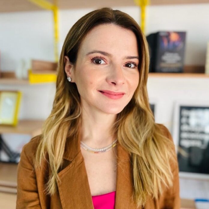 Andreia Figueiredo METLIFE