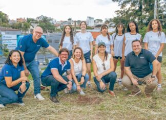 Zurich Seguros apoia projeto de tênis a crianças e adolescentes de BH