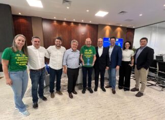 Zurich renova contrato para distribuir seguros a clientes da Havan