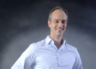 Banco BV e Brasilseg fecham parceria para comercialização de seguro para placas solares Flávio Suchek, diretor-executivo de Varejo do banco BV.