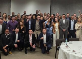 Diretor-presidente e executivos da Bradesco Saúde participam de evento para corretores em Brasília