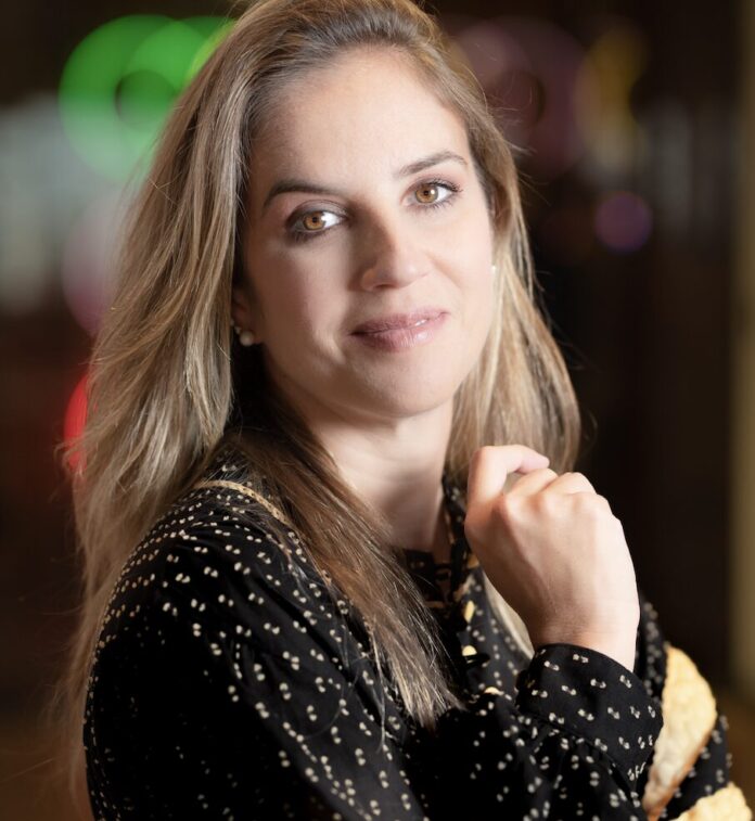 thaisa ebix latin america