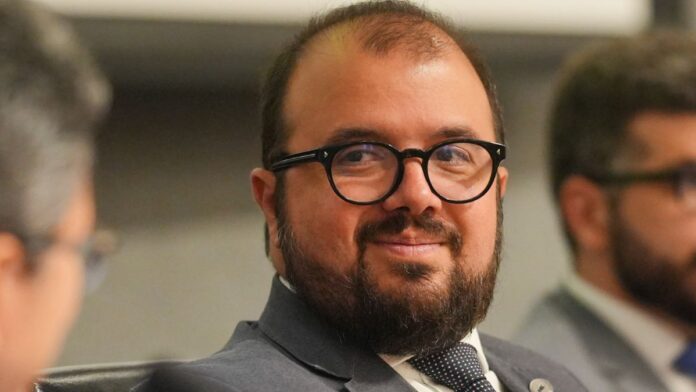 Regis Dudena secretario Ministério da Fazenda