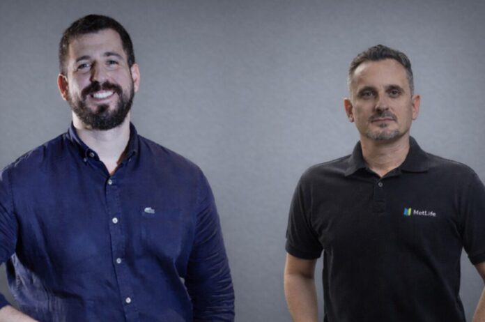 José Luiz Machado, Diretor de Seguros do Sem Parar e Ailton Vassoller, Diretor do Canal Xcelerator da MetLife Brasil.