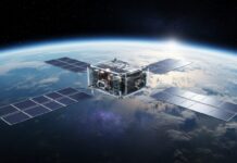 Startups espaciais iniciam conversas com seguradoras para avaliar riscos de data centers no espaço