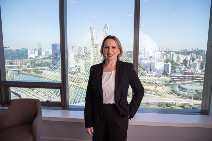 Daniela Cruz, superintendente de Vida, Previdência e Capitalização da Zurich Seguros_2026_divulgação